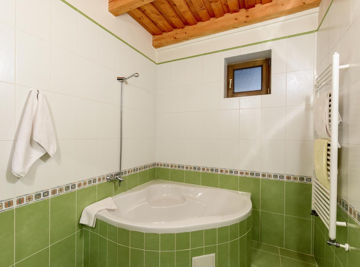 Hotel Letuchiy Gollandets